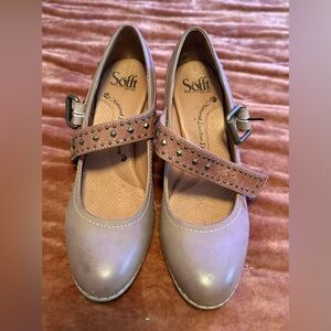 Sofft Women's Wedges in Tan / Beige / Light Brown - 7.5